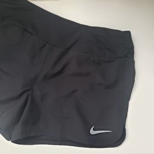 NIKE 2-in-1 Shorts